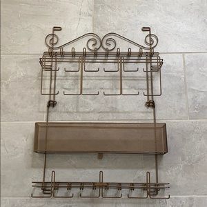 Accessory - Jewelry organizer